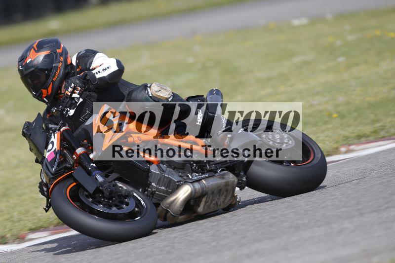 /08 17.04.2026  TZ Motorsport ADR/Gruppe rot/45